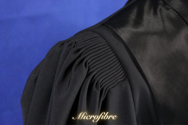 Robe magistrat noire femme taille 36 – 1m60/1m65