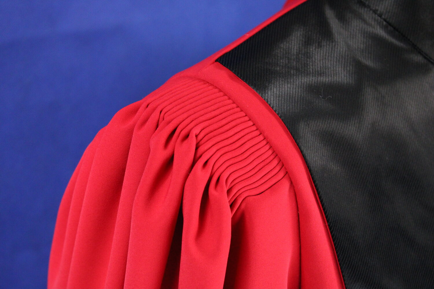 Robe Magistrat Rouge Femme 36 1m50/1m55- microfibre