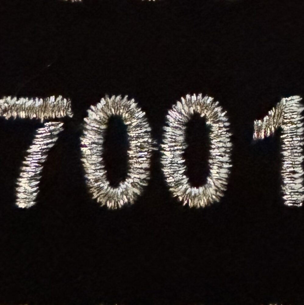7001